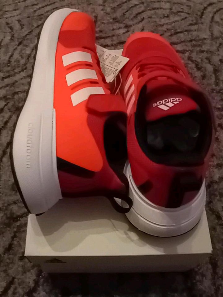 adidas Sportschuh, Gr. 39 1/3, rot, neu in Döbeln