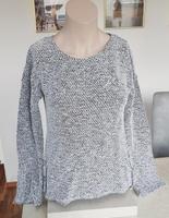 Orsay Pullover Größe M schwarz weiß mit Silberfarbene Knöpfe Nordrhein-Westfalen - Brilon Vorschau