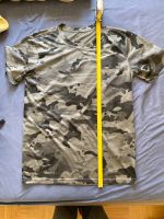 Nike t shirt Dry fit camo S Frankfurt am Main - Innenstadt Vorschau