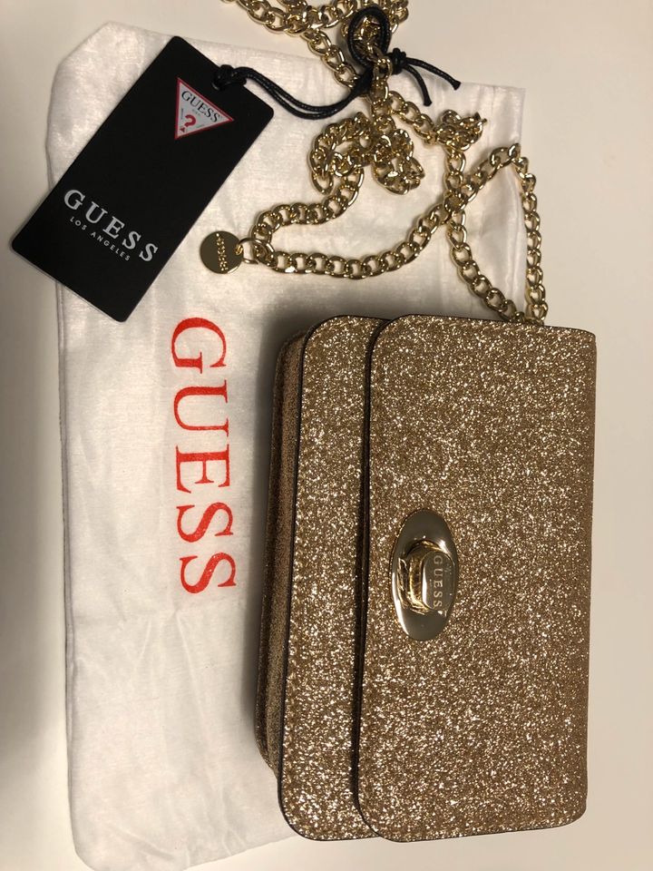 GUESS Tasche NEU! in Schleiden