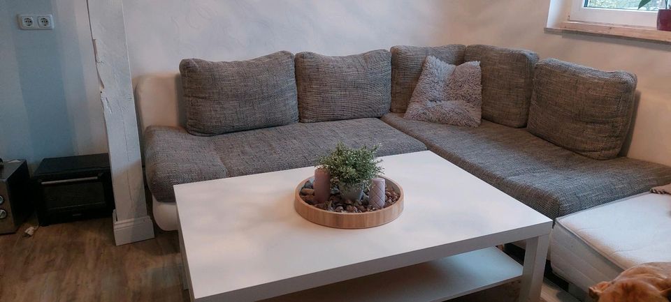Couch L-Form mit Schlaffunktion weiß/grau in Rostock