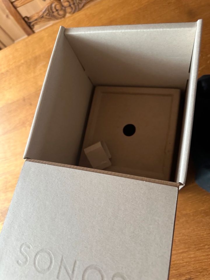 Verpackung Sonos Era 100 in Hückelhoven