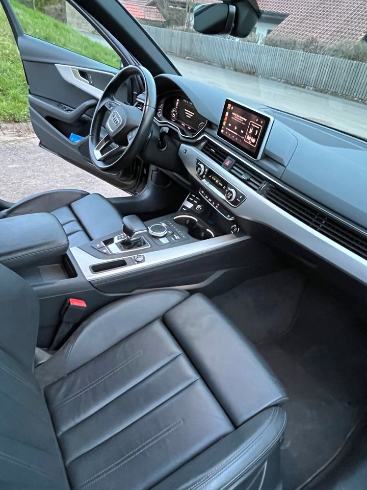 Audi A4 Avant 2.0 TFSI 252ps Sline Pano,Leder,ACC in Oberboihingen