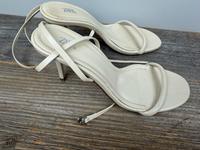 Weisse Pumps-Zara Duisburg - Walsum Vorschau
