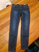 Jeans Vero Moda Gr. M L30 Hessen - Wölfersheim Vorschau