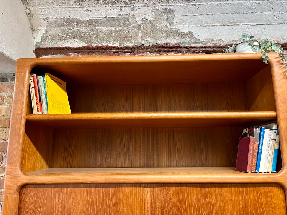 Teak Highboard Bücherschrank Regal Bar Dyrlund Retro Mid Century in Berlin