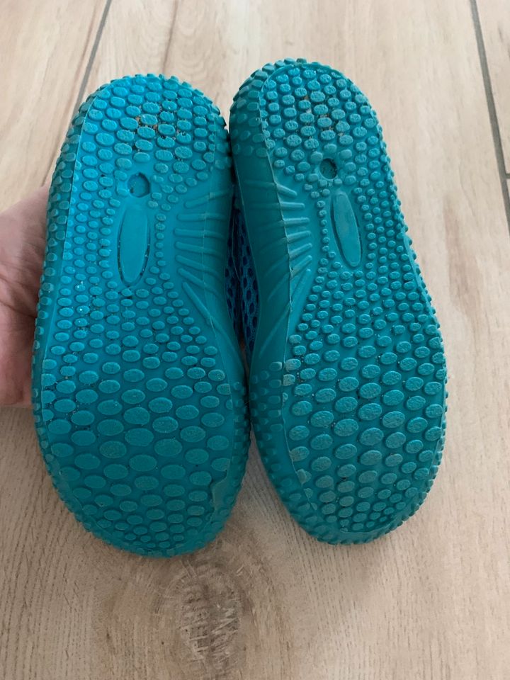 Badeschuhe Gr.23 blau in Landolfshausen