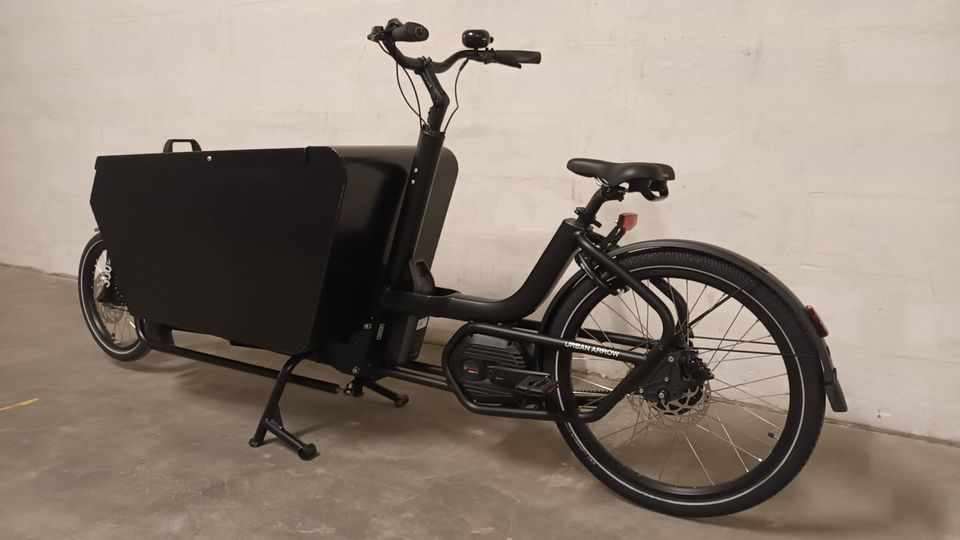 LEASINGPREIS✅E-LASTENRAD Urban Arrow Flatbed L mit BOX RIEMENANTRIEB**UVP 7830€* 2023 600009 wie Babboe Gazelle Makki CUBE CARGOBIKE HANDWERK HANDEL in Grevenbroich