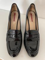 PRADA 37,5 Damenschuhe aus BUTTERWEICHEM Leder TOP-Zustand❗️ Nordrhein-Westfalen - Brühl Vorschau