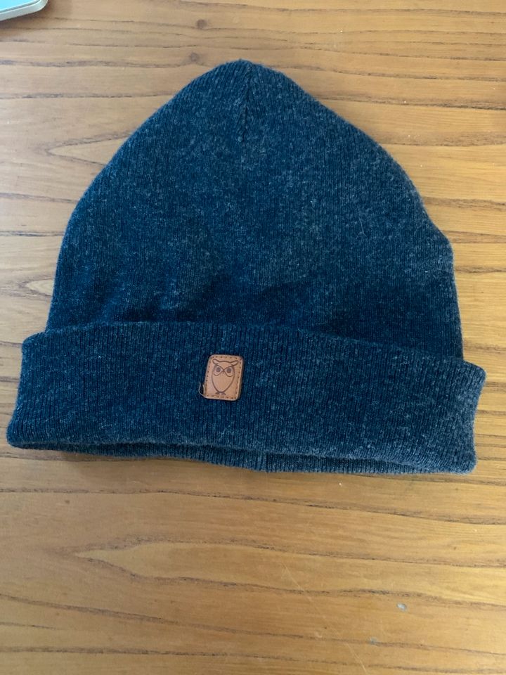 Knowledge Apparel Mütze Beanie Dunkelblau 100% Wolle Bio Fairtrad in Hamburg