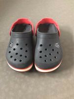 Crocs Star Wars Darth Wader J1 32-33 Nordrhein-Westfalen - Niederkassel Vorschau