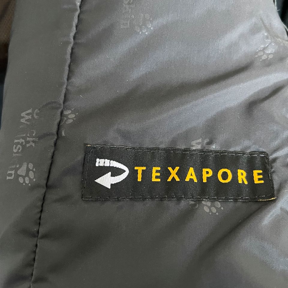 Jack Wolfskin Damen- Übergangsjacke Texapore in schwarz Gr. M in Bonn