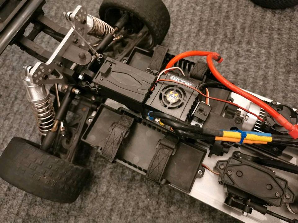 Rc Auto Carson Specter 6s brushless 100kmh+ in Augsburg