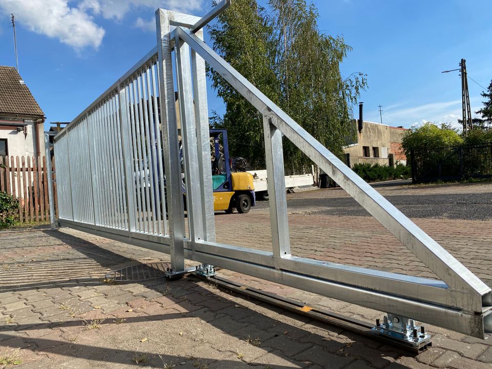 Schiebetor Freischwebend 2D 6/5/6 1,2x3,5 m jede Größe möglich in Düsseldorf