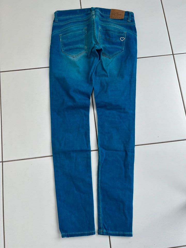 PLEASE Jeans skinny Gr. S hellblau 5 Pocket Style Hose blau in Leonberg