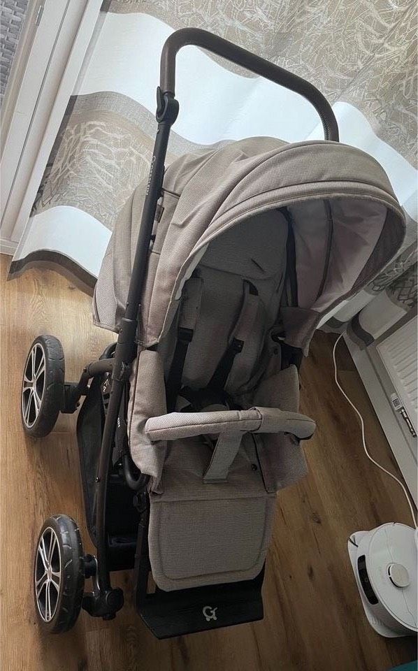 Kombi-Kinderwagen Gesslein A4 Air+ viel Zubehör+Babytrage in Markkleeberg