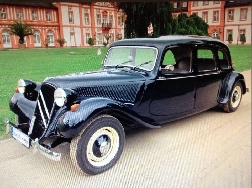 Oldtimer / Citroën 11CV als Hochzeitsauto mieten in Wiesbaden