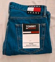 Tommy Hilfiger Jeans Neu mit Etikett und überall Ausverkauft Baden-Württemberg - Tuttlingen Vorschau