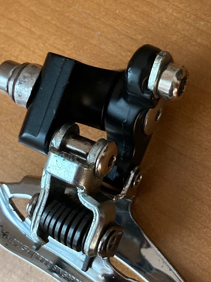 Vintage Shimano Umwerfer FD-2200 für Anlötsockel BJ  2002 in Berlin