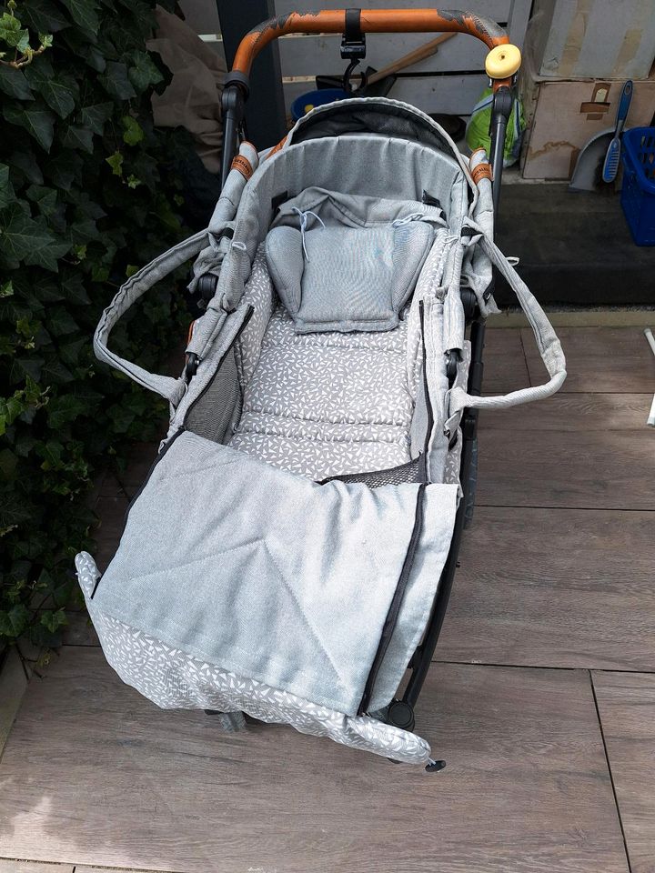 Kinderwagen Gesslein F4 (mit viel Zubehör) in Bad Mergentheim