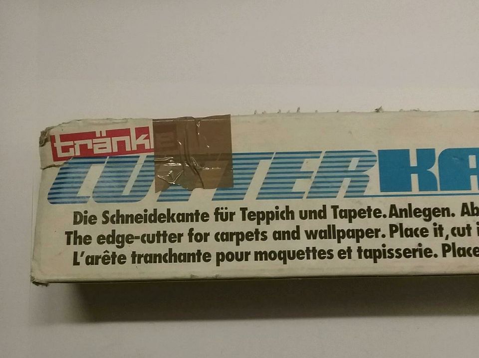 Die Schneidekante für Tapete oder Teppich zu verkaufen. in Gerstetten