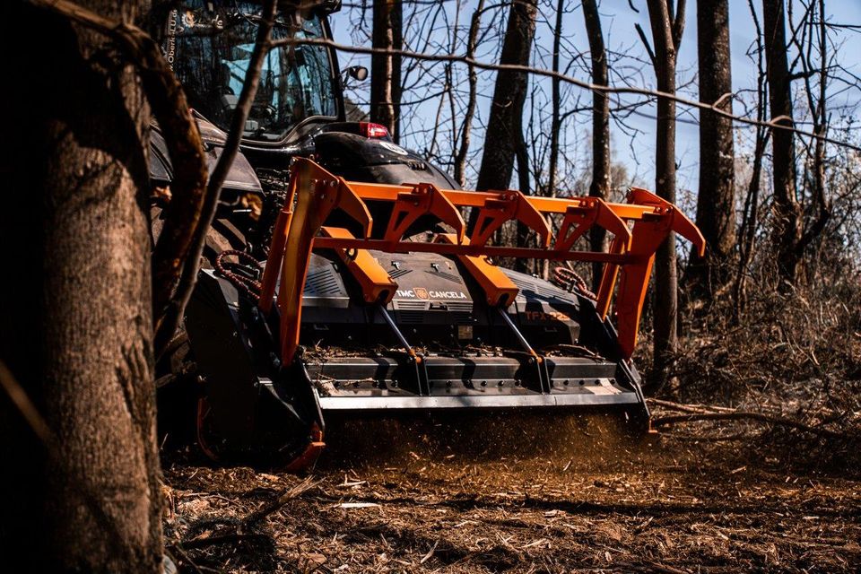 TMC CANCELA TFX-225 Forstmulcher/ Mulcher für Traktor-Lagergerät- in Untermünkheim