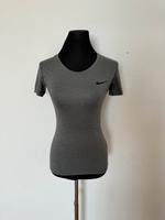 Nike Fitness Shirt grau gr.XS Hannover - Mitte Vorschau