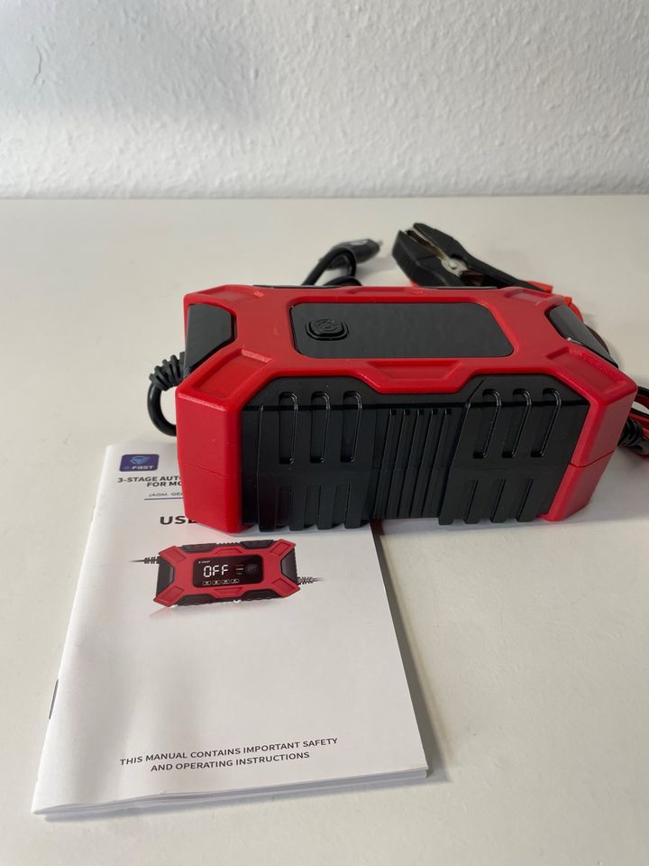 Intelligente KFZ Auto Batterie Jumpstarter Starthilfe 12V 6A NEU in Soltau