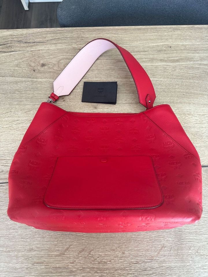 MCM Handtasche Rot MWH9SKM76RJ001 10351903 in Amberg