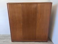 #A DDR Kleiderschrank 3 türig Holz Kleiderstange Türen alt Sachsen - Burgstädt Vorschau