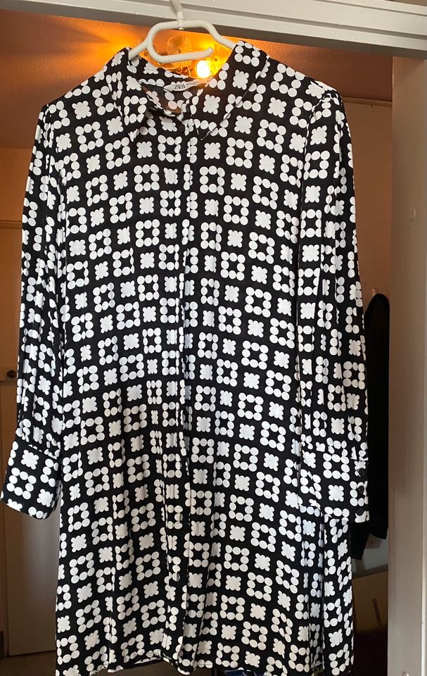 ZARA Long Bluse (40-42) XL, im Olympia Dorf München in München