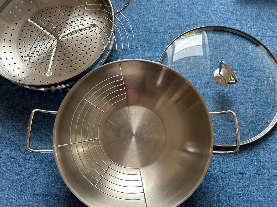 Fissler Wok 36cm  mit Dampfeinsatz (5teilig) 2 Gittereinsätze in Herrenberg