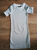 Kleid grau Mädchen Gr. 146/152 Rostock - Dierkow Vorschau