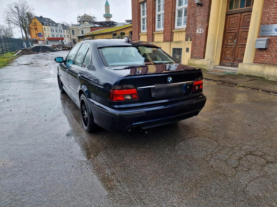 BMW E39 520i in Dortmund