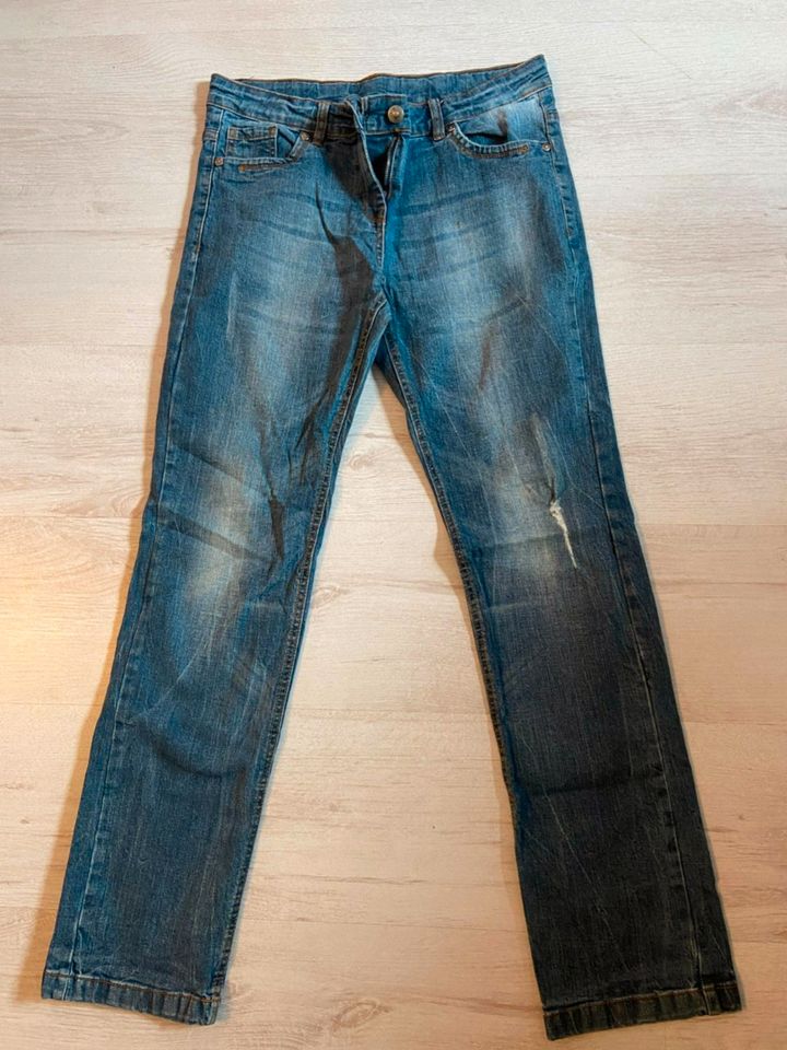 Mädchen Jeans 164 von Yigga in Schönberg