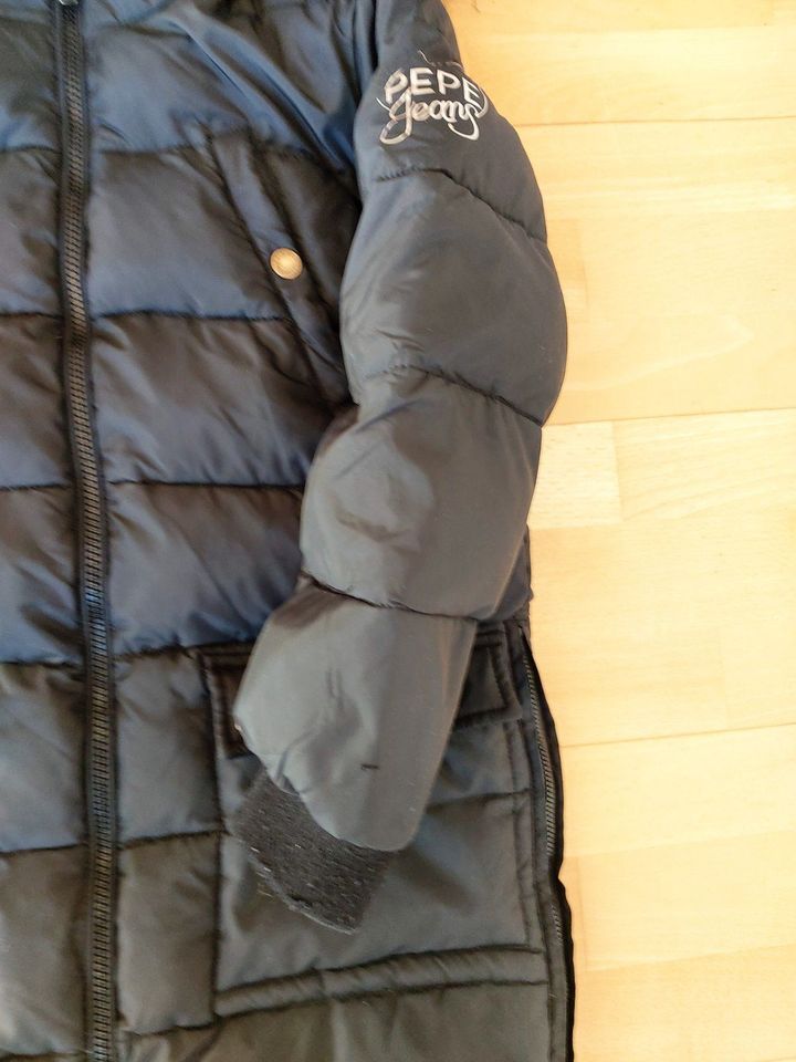 Pepe Jeans London Winterjacke/Mantel Joelle, schwarz, Gr. 140 in Bonn