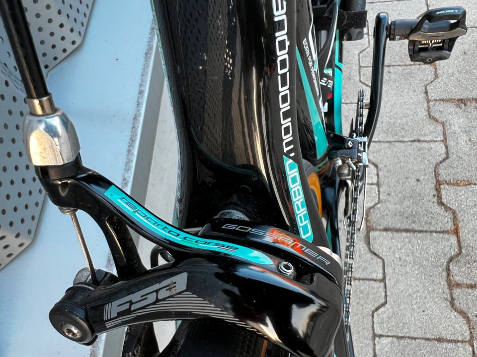 Bianchi Sempre Pro - Carbon in Hamburg