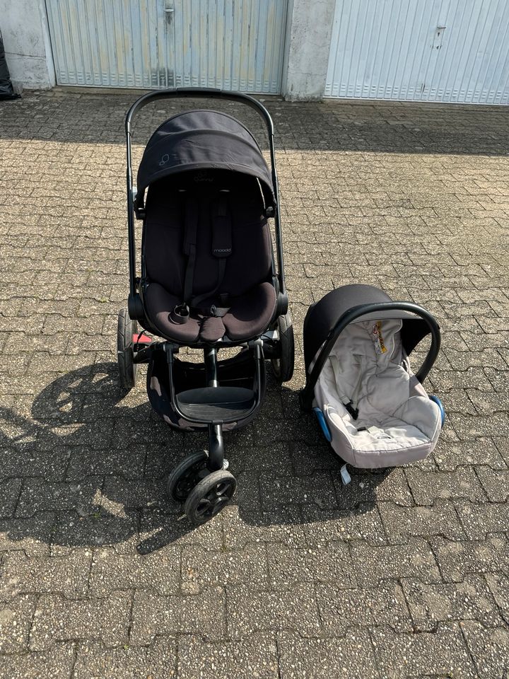 Kinderwagen mit Maxi Cosi in Hückelhoven