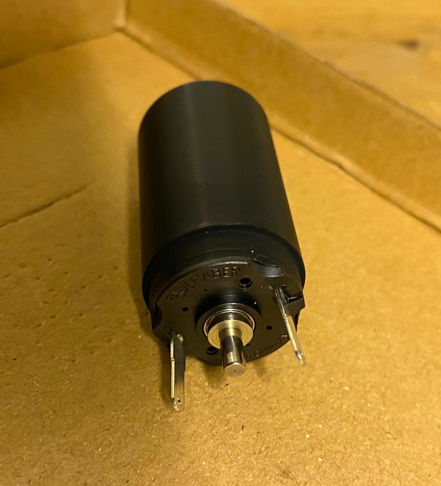 Faulhaber Elektromotor DC-Kleinstmotor 2342L024CR  2342-L-024-CR in Solingen