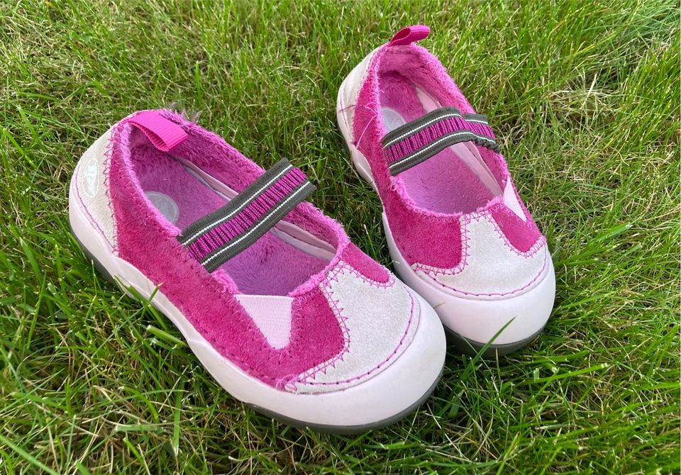 Crocs C10 Gr. 27 gefüttert pink in Berlin