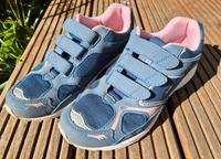 Turnschuhe Joggingschuhe Sneakers Gr. 39 Niedersachsen - Lüneburg Vorschau