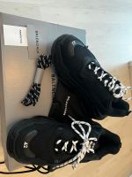 Balenciaga triple s schwarz neu Wandsbek - Hamburg Bramfeld Vorschau