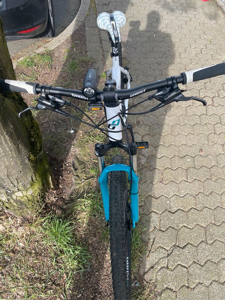 Damen Mountainbike Ghost Lawu 3, Groß L, 26 Zoll in Lüdenscheid