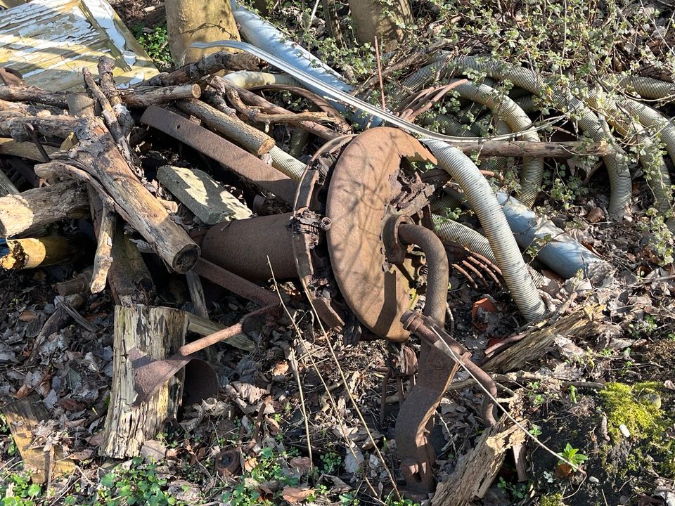 Deko, Ackereggen, Stahlräder usw in Busdorf