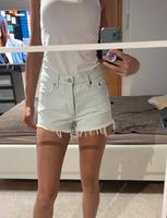Levis jeans short 501 weiß hellblau 25 Bayern - Bad Endorf Vorschau