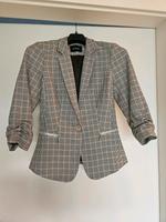 Blazer Muster schwarz/weiß/beige Gr.  36 Baden-Württemberg - Leinfelden-Echterdingen Vorschau
