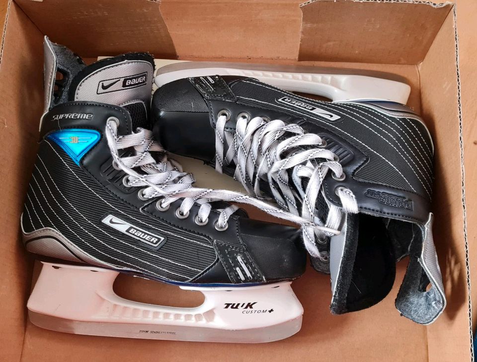 Schlittschuhe Eishockey NIKE BAUER Supreme Gr. 39 in Emmendingen