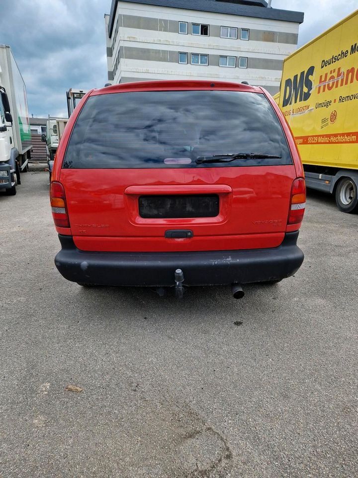 Chrysler voyager 1999 in Rüsselsheim