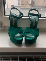 Buffalo London Sandaletten High Heels Riemchen Wildleder grün 39 Brandenburg - Panketal Vorschau