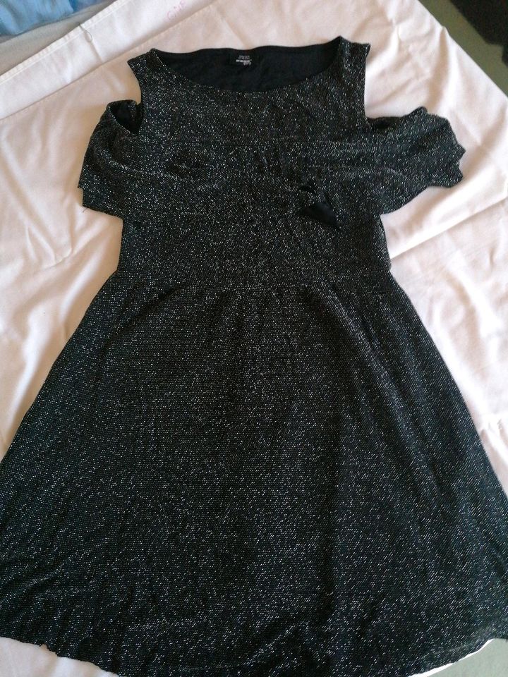 Kinder Kleid in Calau